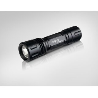 Wolf-Eyes 6AX Profi Taschenlampe mit grüner LED ideal für Jäger